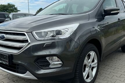 Ford Kuga 63.000 km 9.899 &euro; Oberkrämer 16727