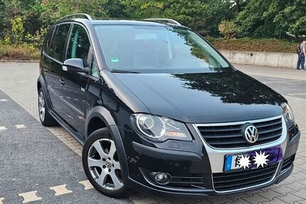 VW Touran 239.700 km 2.800 &euro; Nürnberg 90461