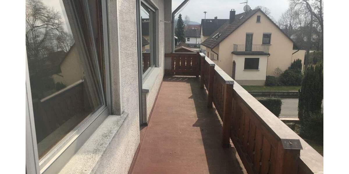 Etagenwohnung Bad Staffelstein Unterzettlitz - 4 Zimmer, 120 m&sup2;, 750&euro; | Angebot:25567846