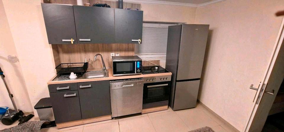 Einfamilienhaus Lunden - 7 Zimmer, 100 m&sup2;, 99.000&euro; | Angebot:26964268