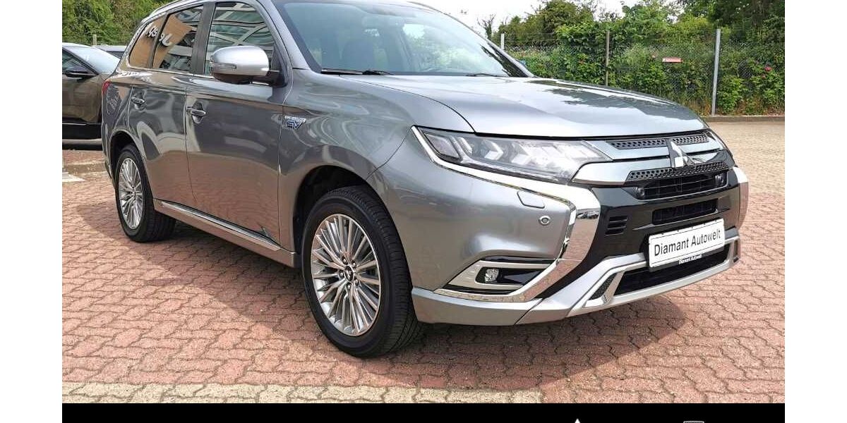 Mitsubishi Outlander 76.300 km 21.900 &euro; Flensburg 24941