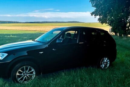 BMW X3 225.000 km 9.900 € Ulm 89075