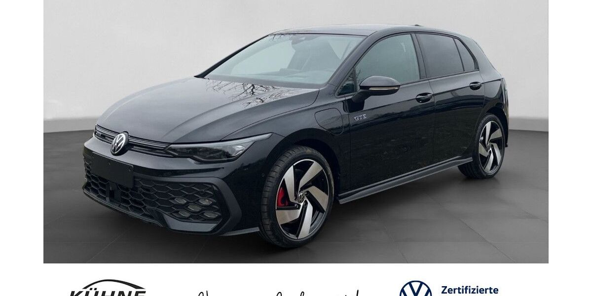 VW Golf 3.827 km 52.890 &euro; Torgau 04860