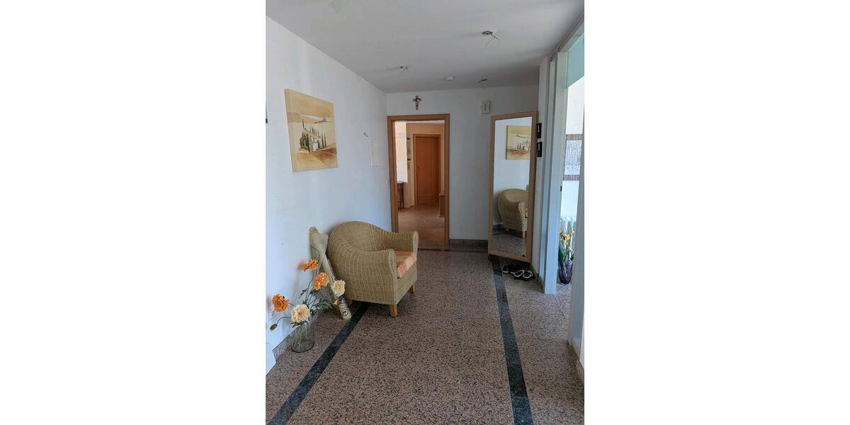 Einfamilienhaus Bad Hersfeld - 8 Zimmer, 165 m&sup2;, 430.000&euro; | Angebot:26907999