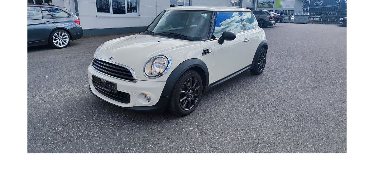 Mini ONE 220.600 km 2.500 &euro; Altenstadt 92665