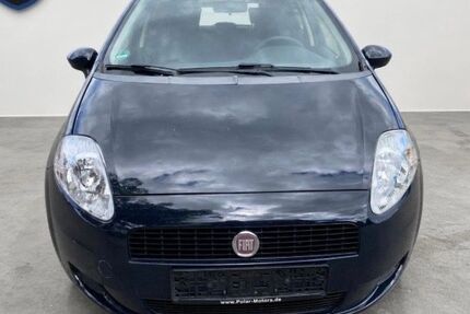 Fiat Grande Punto 131.000 km 1.999 &euro; Rangendingen 72414