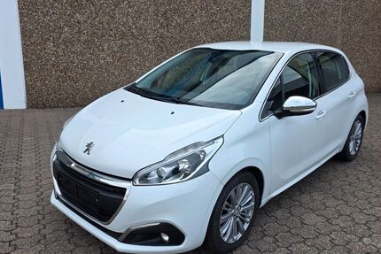 Peugeot 208 85.000 km 8.500 &euro; Moers 47441