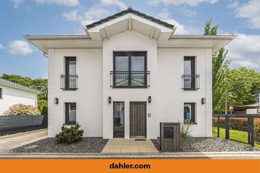 Haus zum Kaufen in Leipzig 995.000 € 180 m²