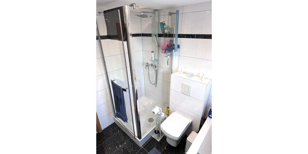 Elegantes 7 Zimmer Reihenendhaus in Rheinbach 170 qm WFL und 398 Grd. 7 zimmer