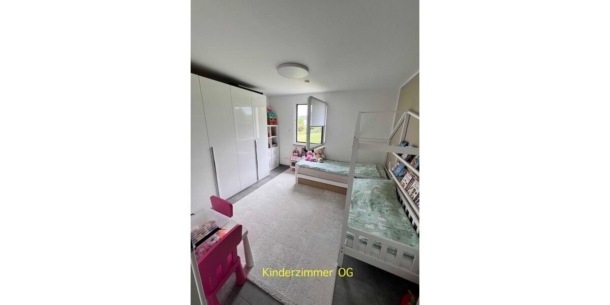 Doppelhaushälfte Hünfeld - 5 Zimmer, 143 m&sup2;, 1.400&euro; | Angebot:26563880