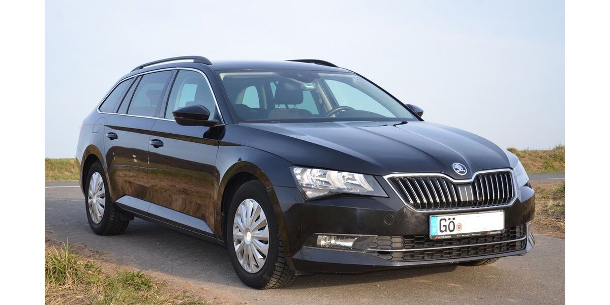 Skoda Superb 163.318 km 11.600 &euro; Göttingen 37085