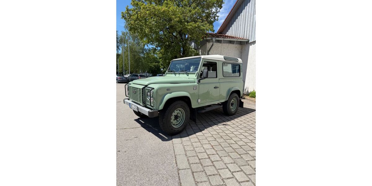 Land Rover Defender 145.000 km 64.999 &euro; Forstinning 85661