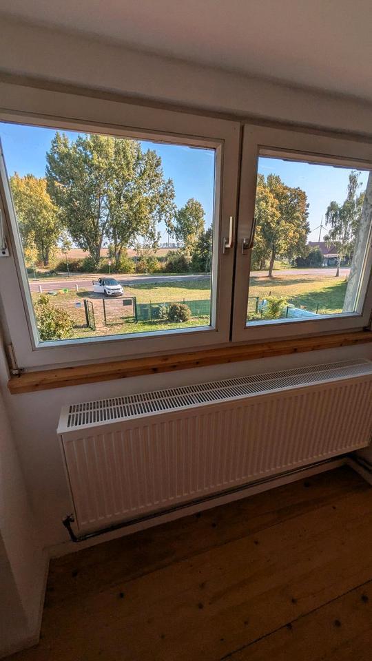 Familienfreundliches Reiehnendhaus- ab sofort zimmer