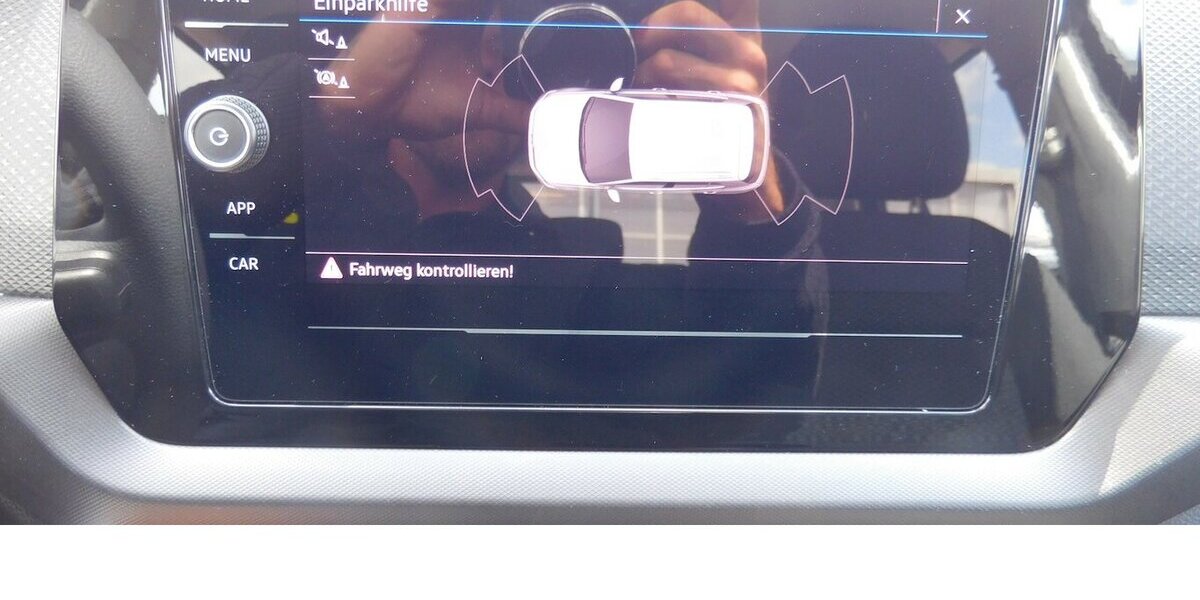 VW T-Cross 1.0 Basis BMT TSI Klima Navi 8.400 km 18.690 &euro; Vordorf 38533
