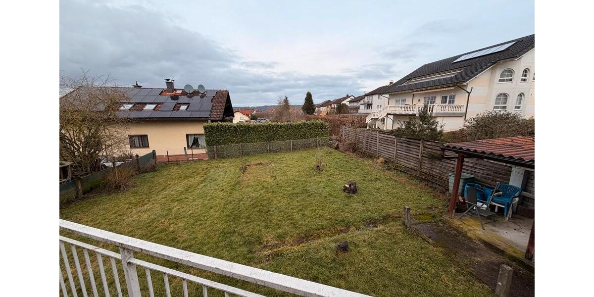 Etagenwohnung Erbach - 6 Zimmer, 160 m&sup2;, 1.300&euro; | Angebot:24983173