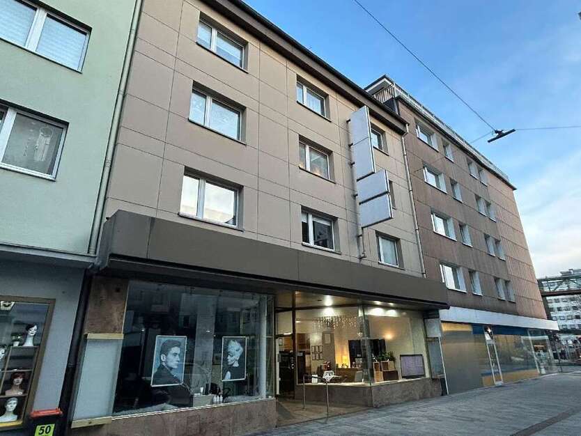 Einzelhandel in Wuppertal 895 € 115 m²