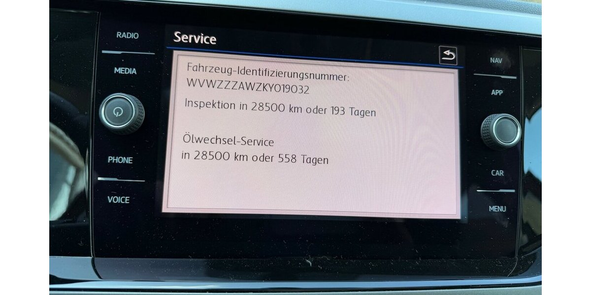 VW Polo 1.0 TSI Sportfahrwerk LED Panorama App Navi 85.014 km 12.499 &euro; Frankfurt 60386
