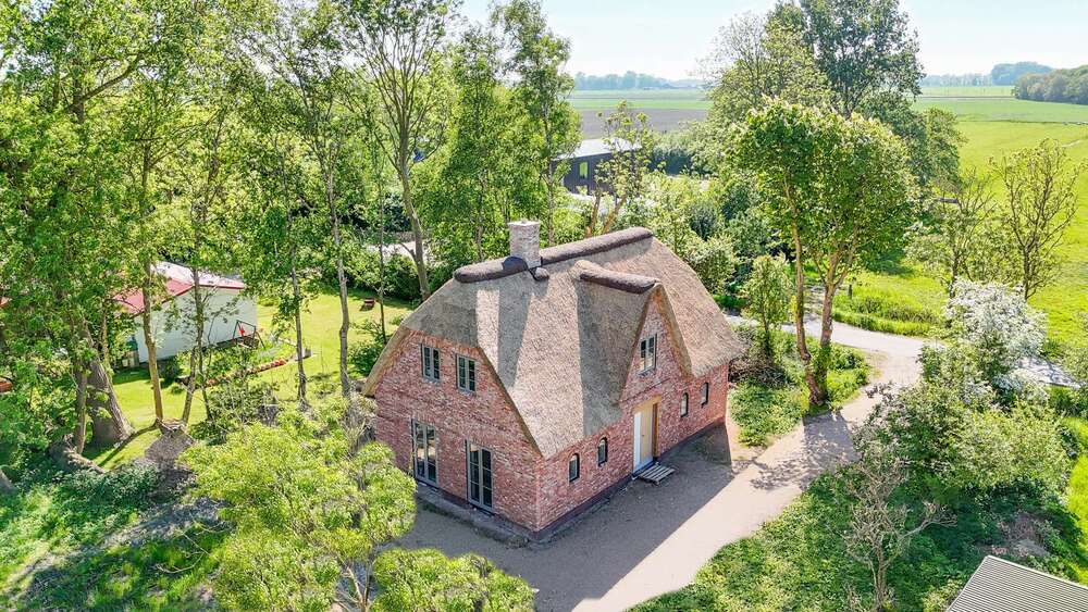 Einfamilienhaus Oldenswort - 4 Zimmer, 114 m&sup2;, 995.000&euro; | Angebot:21361271