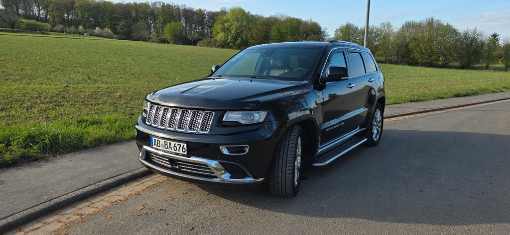 Jeep Grand Cherokee 169.453 km 18.000 &euro; Hösbach 63768