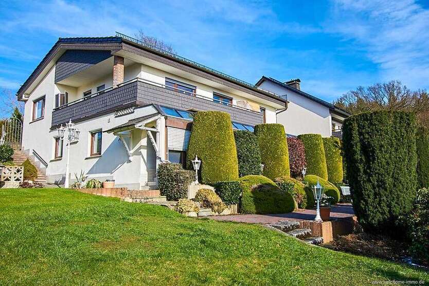Haus zum Kaufen in Sundern 295.000 € 174 m²