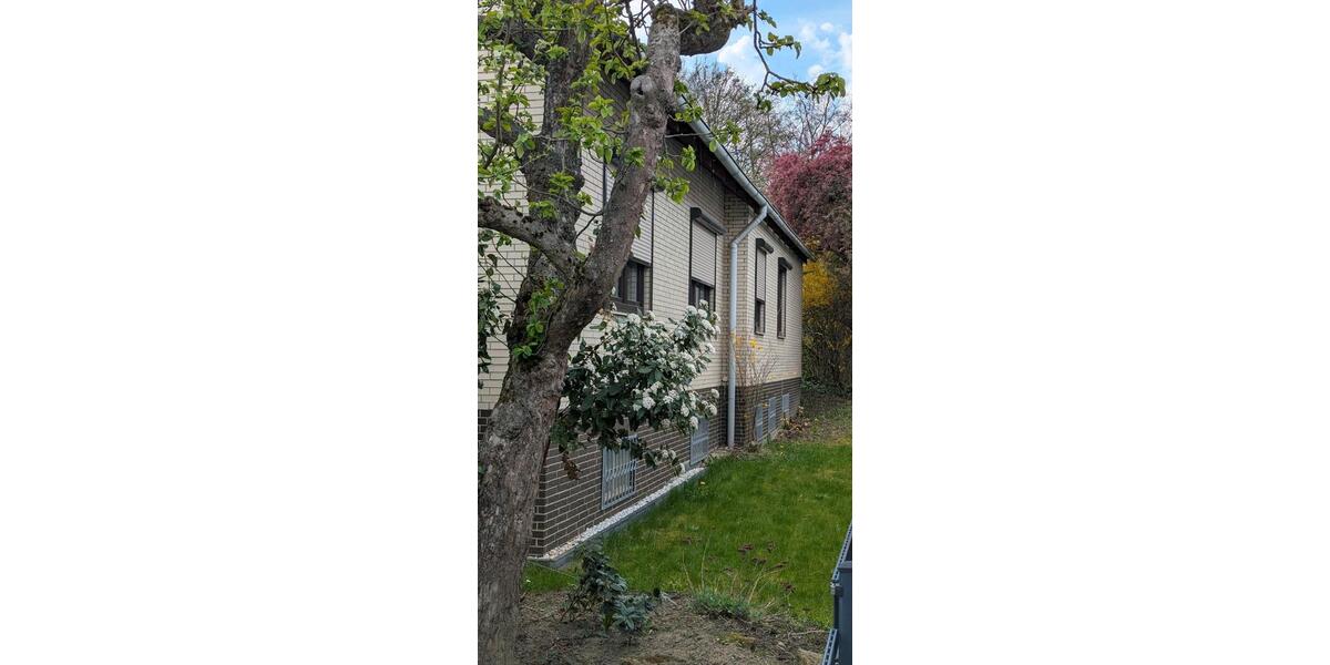 Einfamilienhaus Helmstedt - 7 Zimmer, 140 m&sup2;, 379.000&euro; | Angebot:26613442