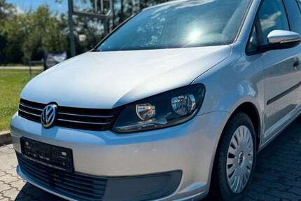 VW Touran 244.157 km 5.999 € Schkopau 06258