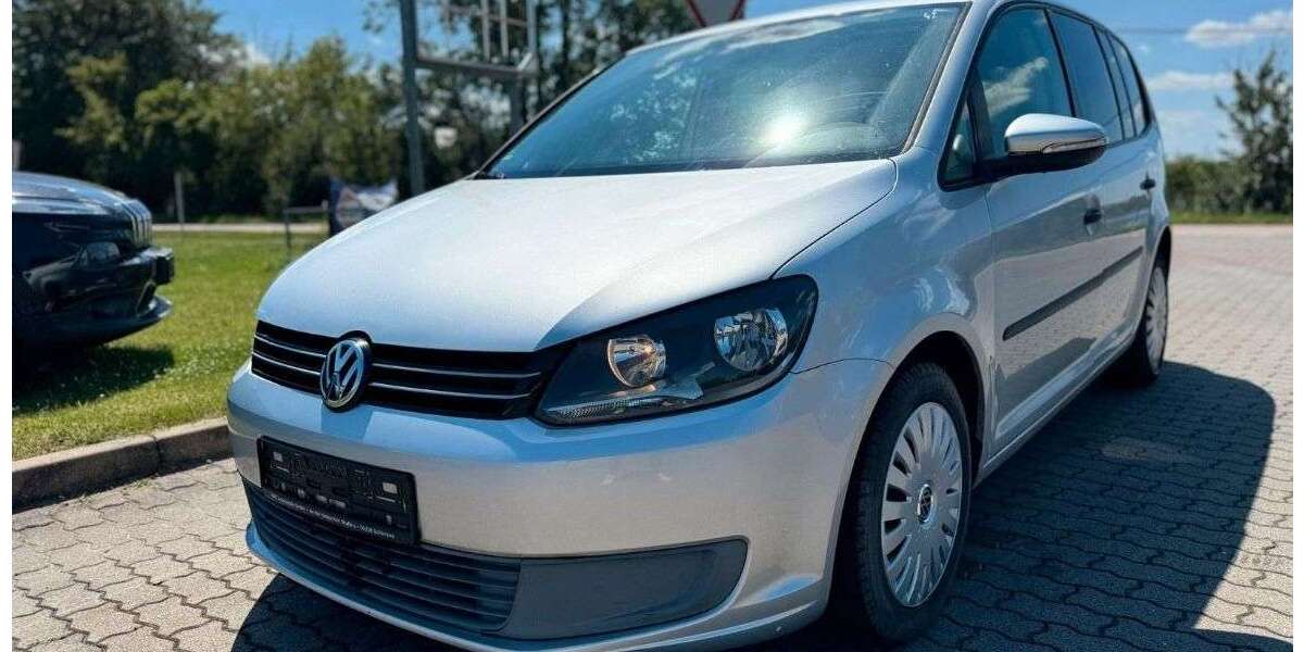 VW Touran 244.157 km 5.999 € Schkopau 06258