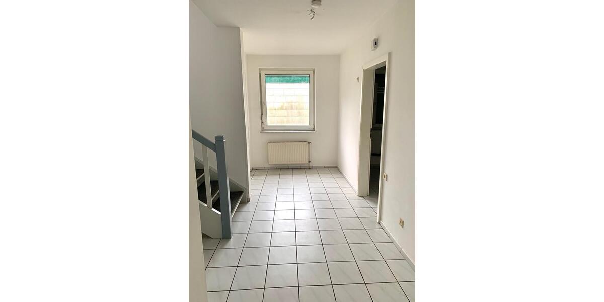 Reihenhaus Munster - 4 Zimmer, 110 m&sup2;, 1.100&euro; | Angebot:26087292