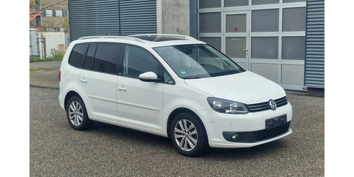 VW Touran Style BMT 7 Sitzer Klimaautomatik NAVI 269.000 km 6.799 &euro; Landau 76829