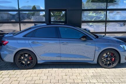 Audi RS3 2.500 km 72.200 &euro; Woringen 87789