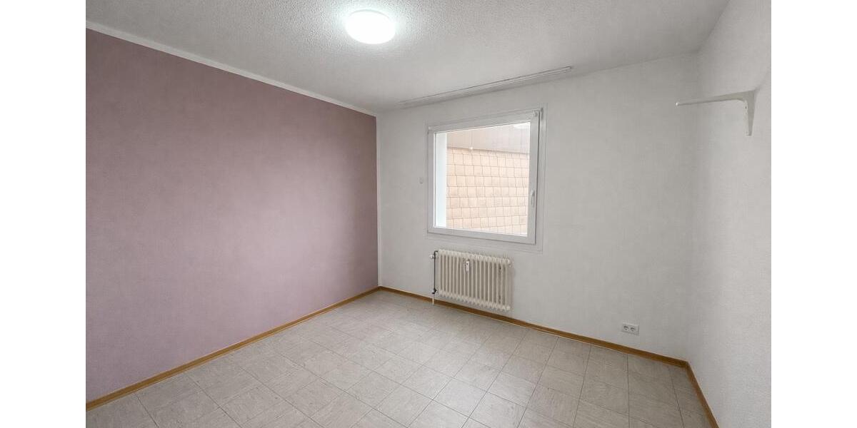 Etagenwohnung Landstuhl - 4 Zimmer, 88 m&sup2;, 880&euro; | Angebot:26383559