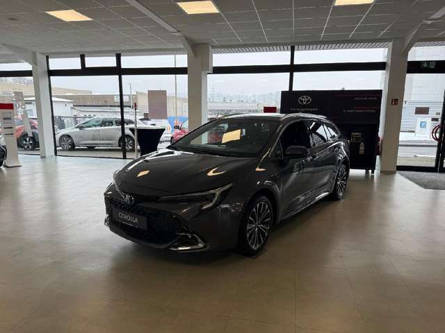 Toyota Corolla 8.700 km 36.960 &euro; Limburg 65549