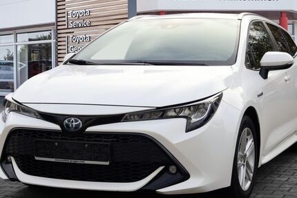 Toyota Corolla 61.026 km 19.990 &euro; Brandenburg 14776