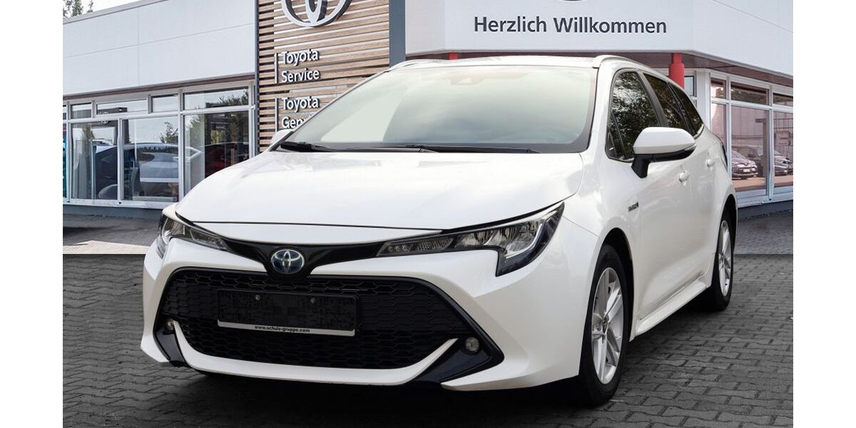 Toyota Corolla 61.026 km 19.990 &euro; Brandenburg 14776