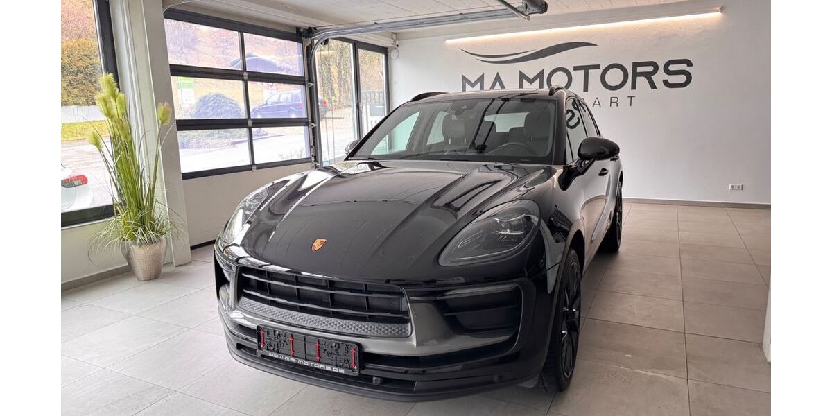Porsche Macan 29.900 km 67.600 &euro; Waldenbuch 71111