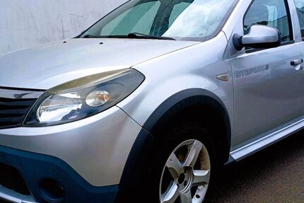 Dacia Sandero 97.291 km 3.300 &euro; Homburg 66424