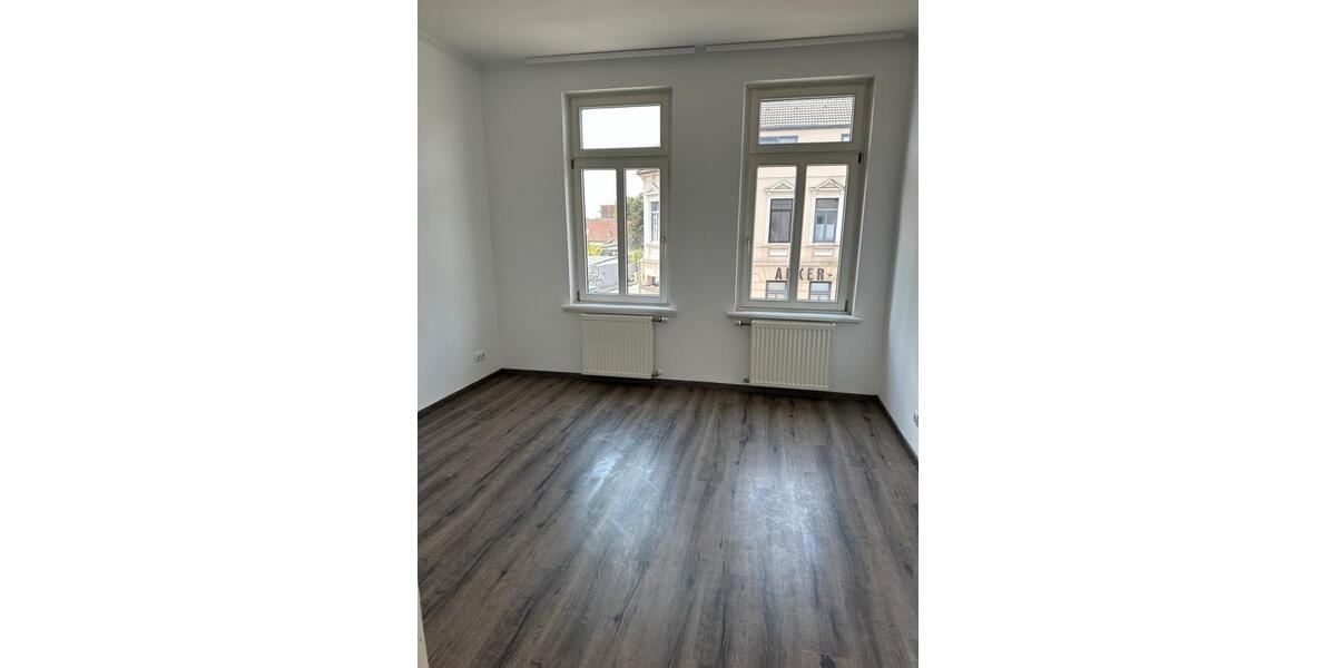 Etagenwohnung Delmenhorst Deichhorst - 4 Zimmer, 150 m&sup2;, 1.165&euro; | Angebot:25415059