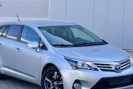 Toyota Avensis 192.000 km 5.500 &euro; Walldürn 74731
