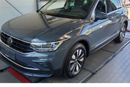 VW Tiguan 32.290 km 29.980 &euro; Hanau 63452