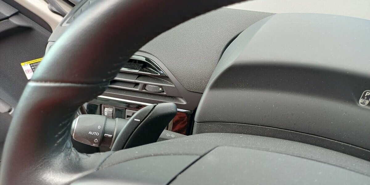 Citroen C4 SpaceTourer 1.2 PureTech Live 54.000 km 16.995 € Meißen 01662