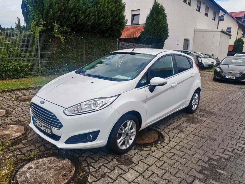 Ford Fiesta 131.000 km 5.999 € Oberau 63674