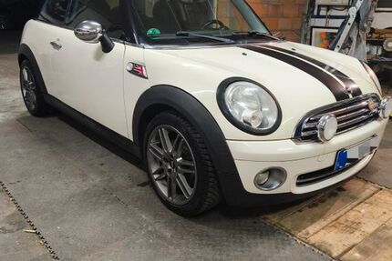 Mini Cooper 138.500 km 3.699 &euro; Liebenau 31618