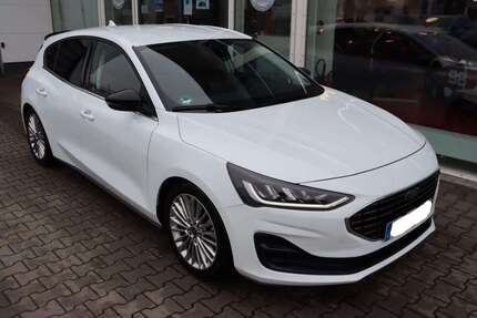 Ford Focus 69.500 km 15.000 &euro; Cham 93413