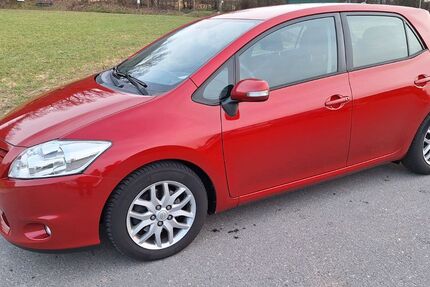 Toyota Auris 180.000 km 6.800 &euro; Lautertal (Odenwald) 64686
