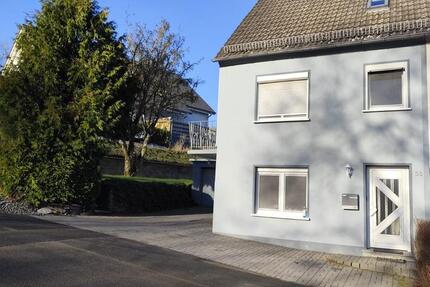 Haus Stadtkyll - 4 Zimmer, 116 m&sup2;, 210.000&euro; | Angebot:25550582