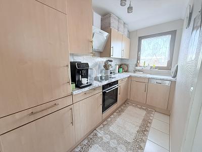 LICHTDURCHFLUTET UND RUHIG WOHNEN MIT CHARME - Dachgeschoßwohnung Leingarten | Angebot:25150230