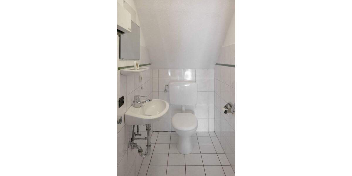 Etagenwohnung Kaufungen Niederkaufungen - 3 Zimmer, 111 m&sup2;, 225.000&euro; | Angebot:26117772
