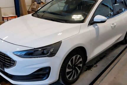 Ford Focus 86.542 km 17.900 &euro; Eilsleben 39365