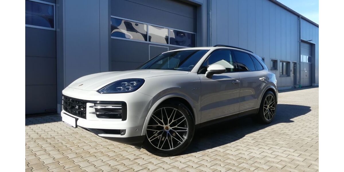 Porsche Cayenne 30.100 km 98.900 &euro; Gilching 82205
