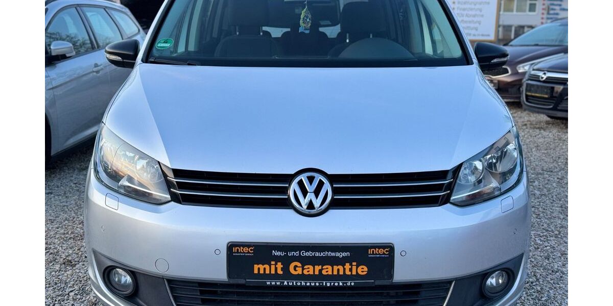 VW Touran 215.000 km 6.650 &euro; Paderborn 33106